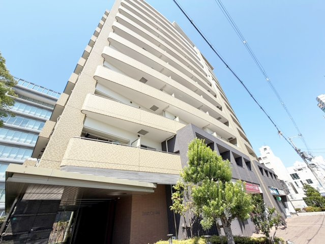 淀川ウエストタワーの外観