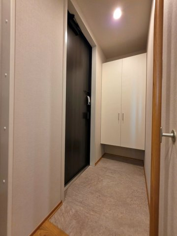 【玄関】 | プルミエ グロリエ | 同間取り別部屋の参考写真