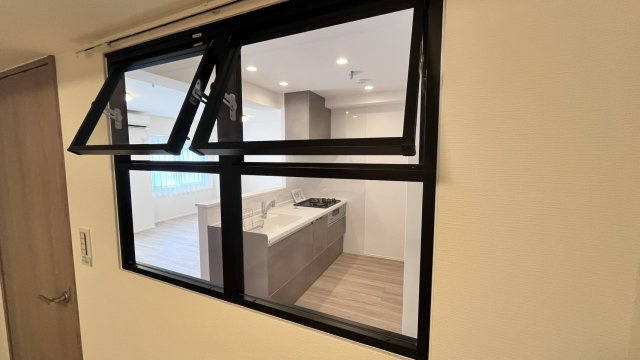 北大阪ハイツの洋室