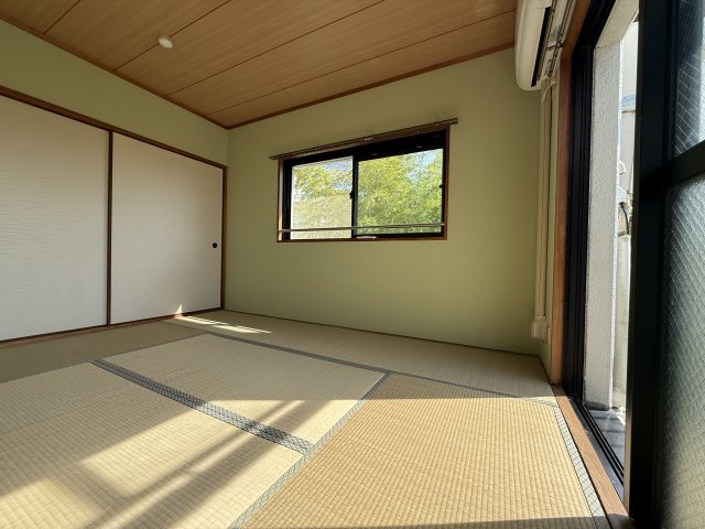 豊中市向丘１丁目１棟収益マンション・サンパレス２１向丘の和室