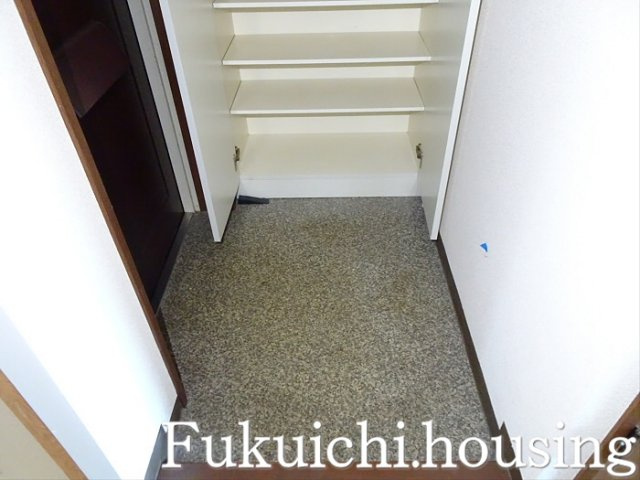 エクセル赤堤の玄関