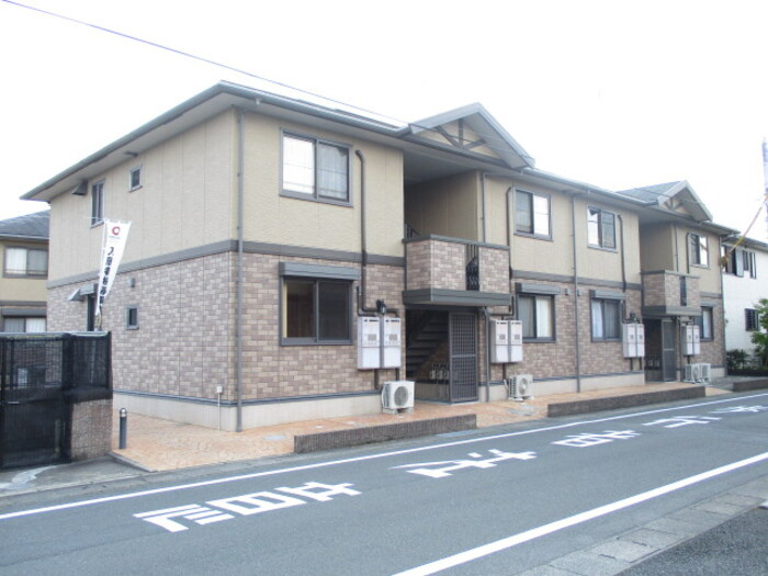 リビングタウン江戸屋敷 D