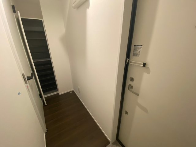 LECOCON一宮の玄関