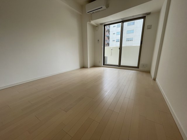 ベレーサ金山の居間・リビング