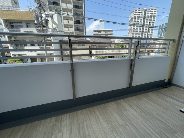 ブランシエスタ金山北のバルコニー