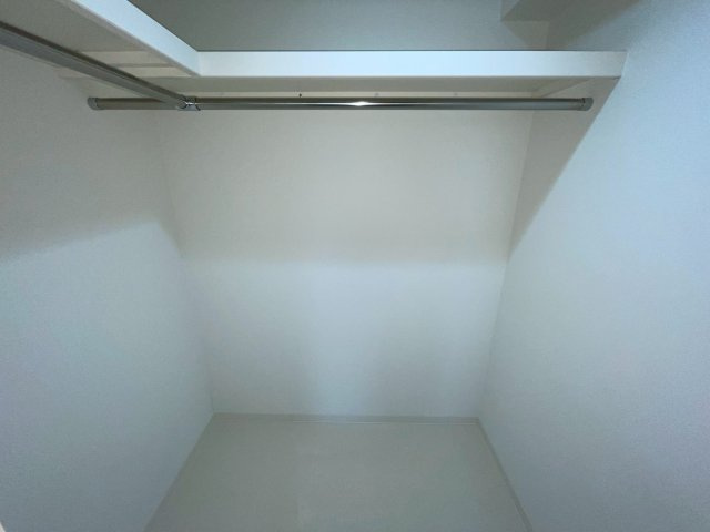 クリスタル丸の内の収納