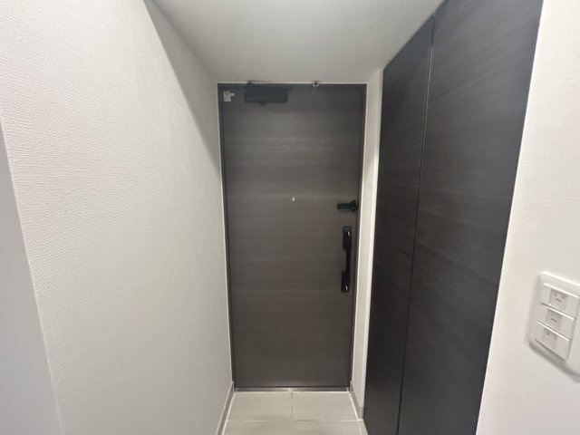 ブランシエスタ泉の玄関