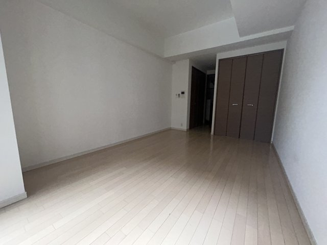 プライムアーバン泉の寝室