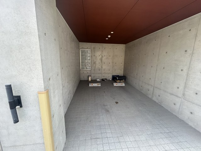 LUORE城西の駐車場