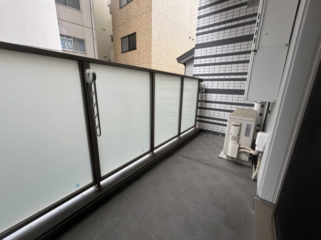 ロイジェント新栄Ⅱのバルコニー