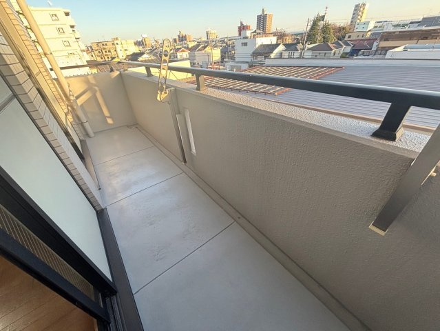 アーク岩塚のバルコニー