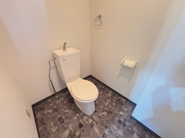 アーク岩塚のトイレ
