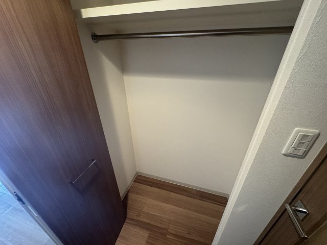 プレサンスジェネ葵の収納