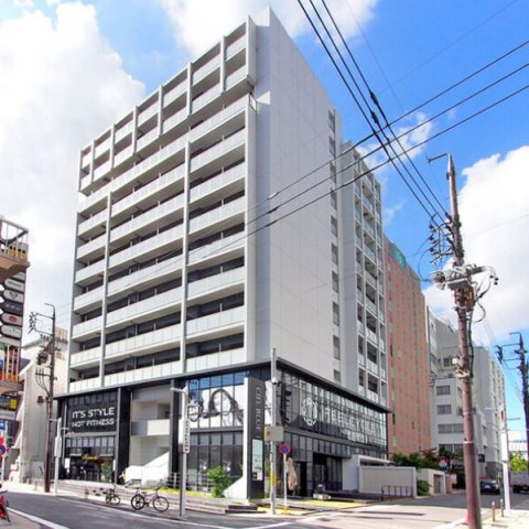 シエルブルー栄の外観