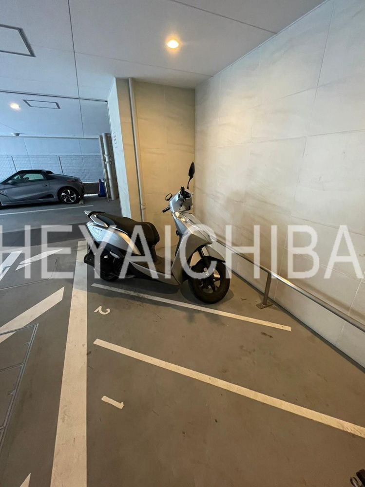 ビバリーホームズ秋葉原のその他共用部分|バイク置き場