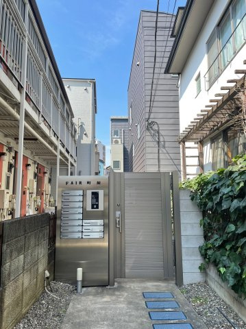 FAIR町屋のエントランス