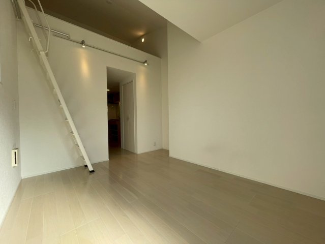 FAIR町屋の居間・リビング