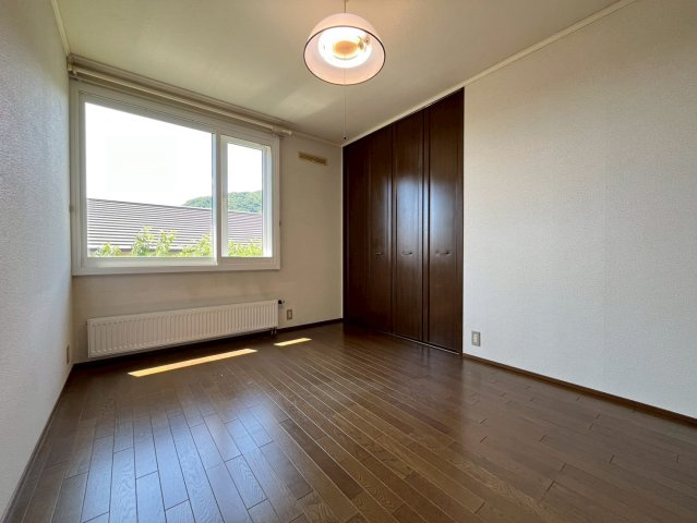 富丘５条５丁目 戸建の洋室|６．３帖 洋室