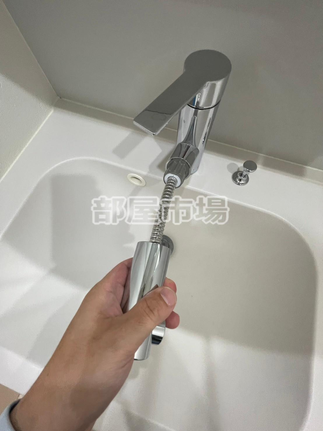 SQUARE MINAMISENJUの洗面所|シャワー付き洗面台