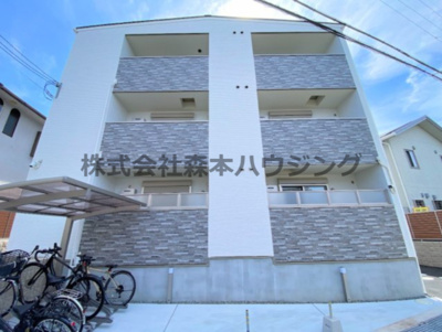 【外観】 | 　クリエオーレ星田 | 外はこのようになっています
