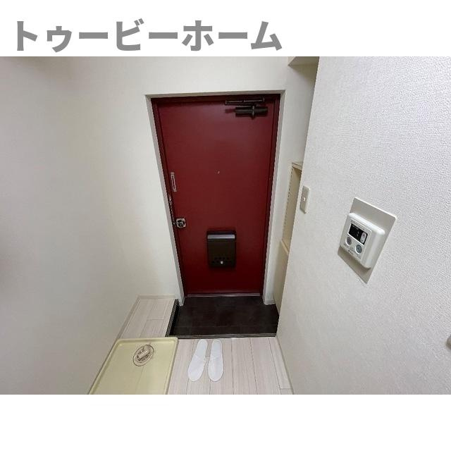 アーバンハイム寿の玄関|明るい玄関です