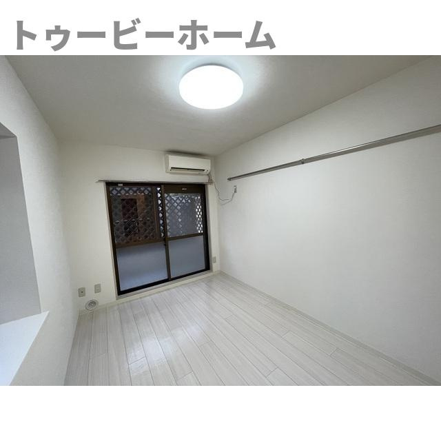 アーバンハイム寿の居間・リビング|使いやすい居間です