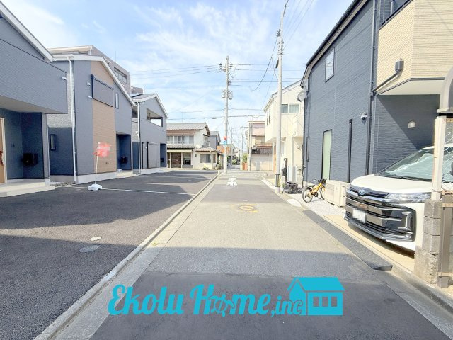 昭島市昭和町第4　全4棟　3号棟の前面道路含む現地写真|2026年8月撮影