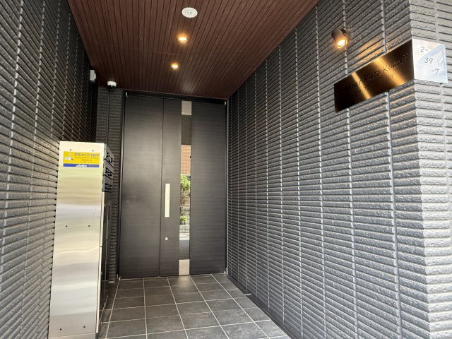 Ｓｈｏｅｎｅｒ　Ｐｌａｔｚ　Ｋｏｅｎｊｉのエントランス