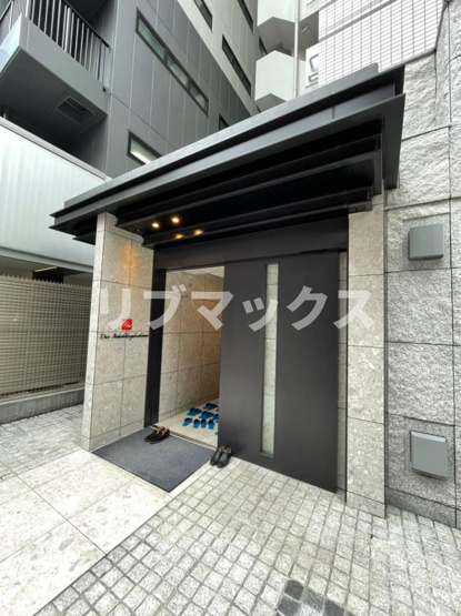 【エントランス】ドゥーエ板橋区役所前