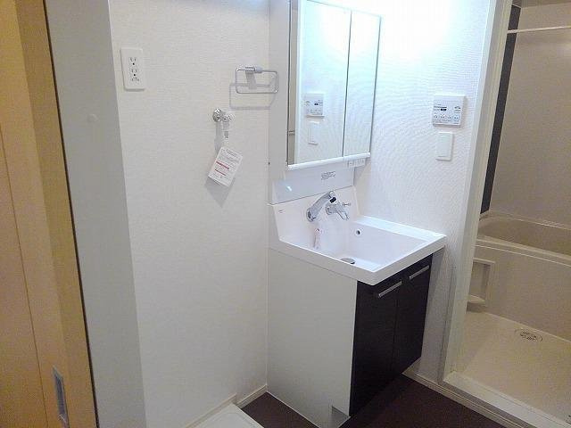 ｇｌａｎｚ　ＣＬＫ　いちご館の洗面所