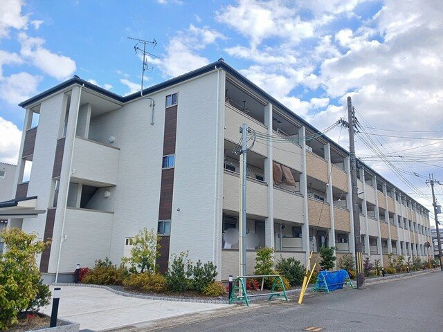 エスポワールⅣの外観