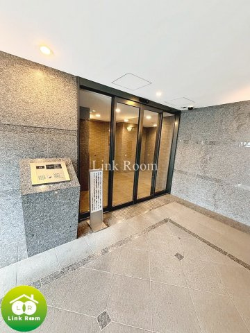 ルーブル清澄白河弐番館のエントランス