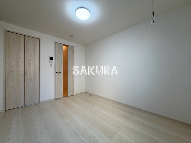 【寝室】 | ＳＥＮＹＯ　ＳＱＵＡＲＥ　武蔵小杉 | 家具を配置しやすい人気の間取りです♪
