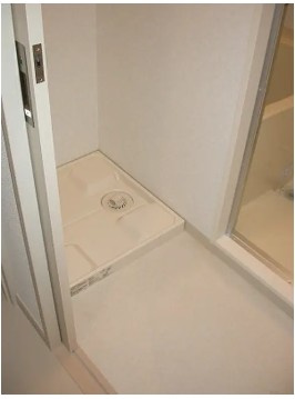 千代田区岩本町２丁目の賃貸マンションの内装