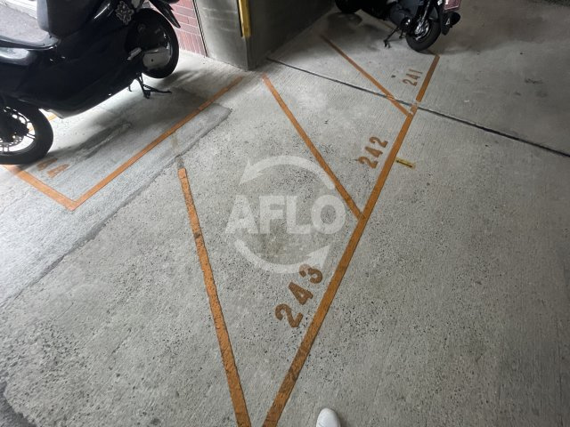 ライオンズマンション新大阪第3のその他|ライオンズマンション新大阪第3　バイク置き場