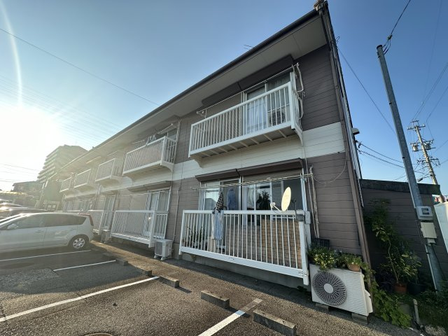 ハイツコトブキ