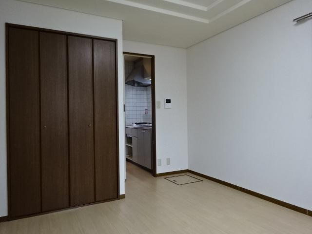 サンルームあじさいの居間・リビング|エアコン、照明付き（イメージ）