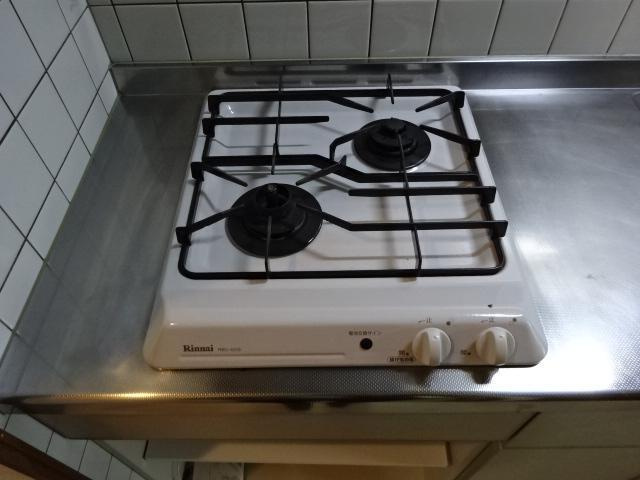 サンルームあじさいのキッチン|2口コンロ（イメージ）