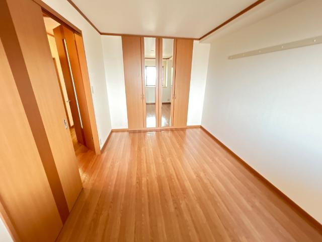 【内装】 | Ｏｃｅａｎ　Ｖｉｅｗ　202　（オーシャンビュー） | 洋室