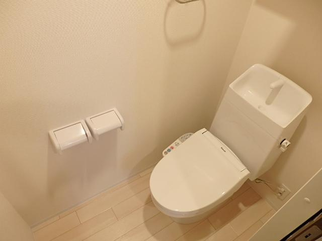 カルム蔵前のトイレ|シャワー付トイレ