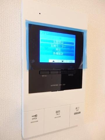 スマイル　アネックス東三国ヶ丘の内装|カメラ付インターホン