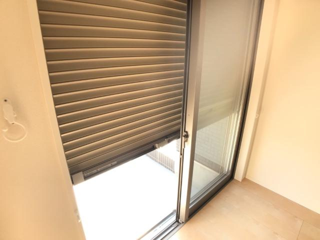 ＨＣ８６の内装|シャッター雨戸