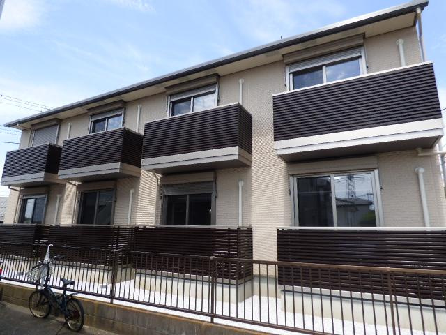セレーヌ仲町台Bの外観
