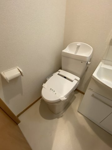 ベイルーム東白楽のトイレ
