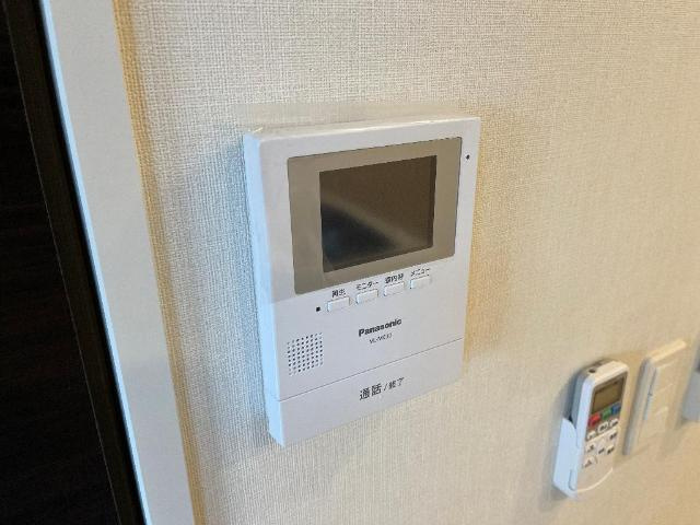 ルオント　ヴァロの内装|カメラ付インターホン