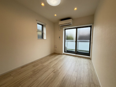 リブリ・三園の内装