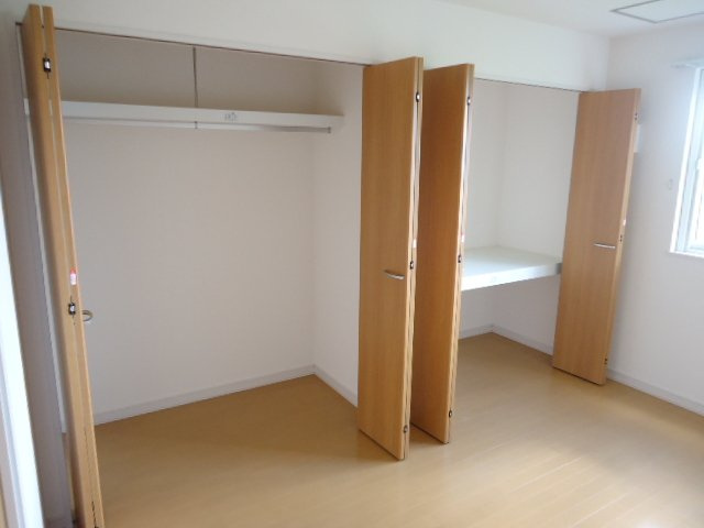 札幌市北区西茨戸四条２丁目のアパートの収納|クローゼット