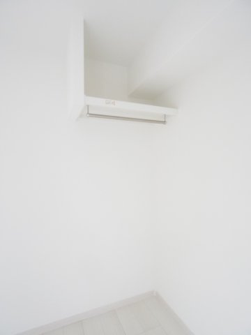 ｔｊ　ｒｅｓｉｄｅｎｃｅ　ＫＩＹＯＳＥの収納|※他号室写真です