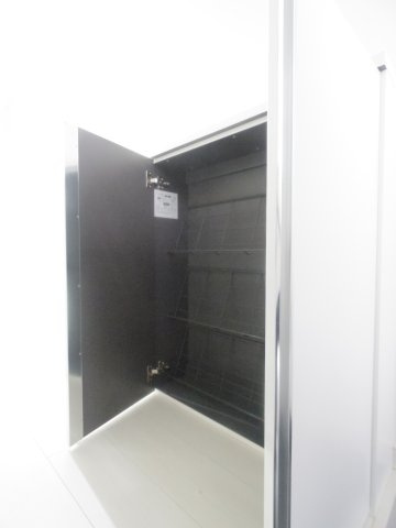 ｔｊ　ｒｅｓｉｄｅｎｃｅ　ＫＩＹＯＳＥの玄関