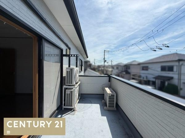 和歌山市中之島　中古戸建のバルコニー